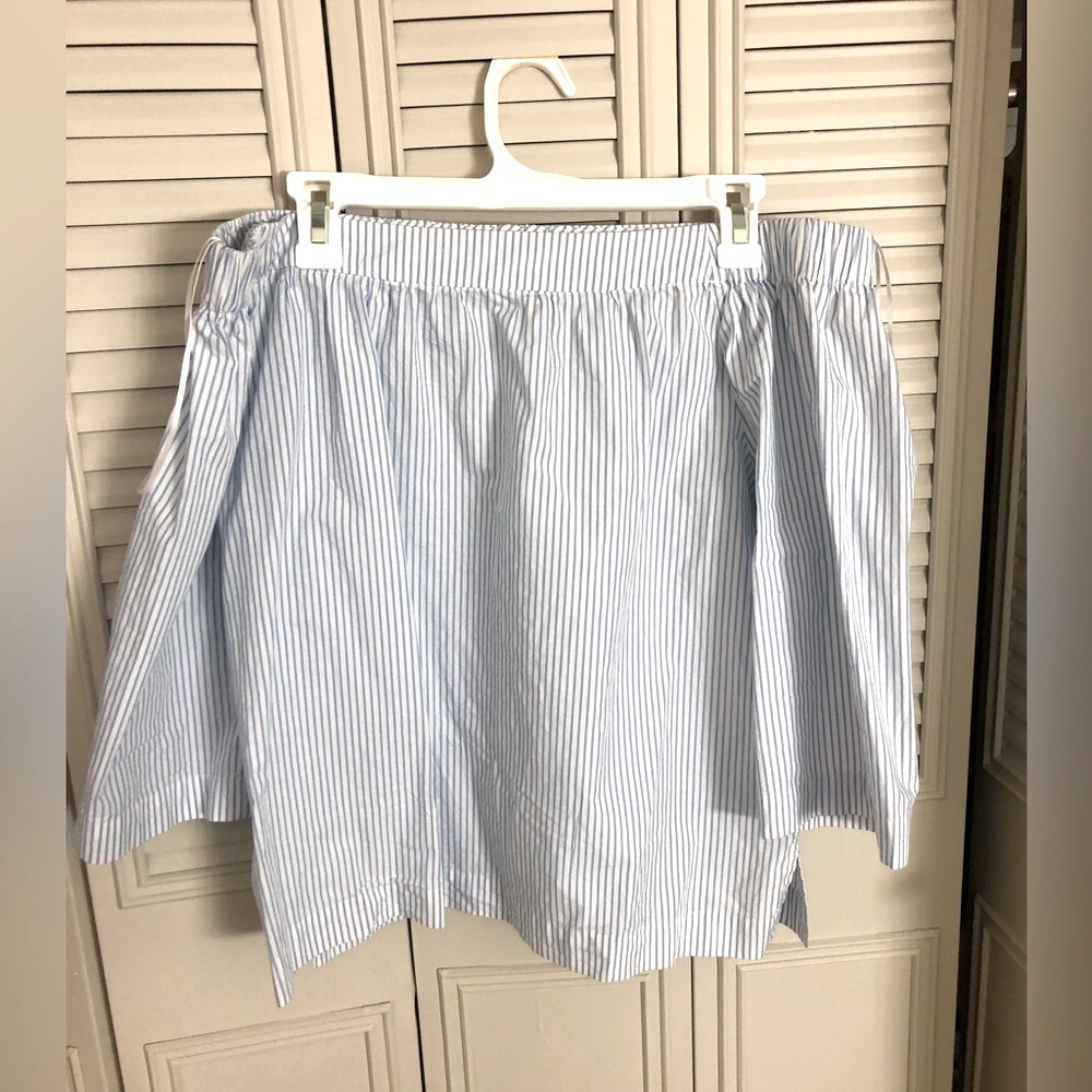 Madewell off the shoulder OTS white and blue stripe top